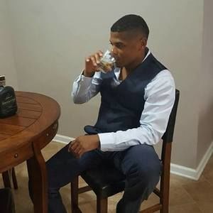 Meet your Posher, Tubious